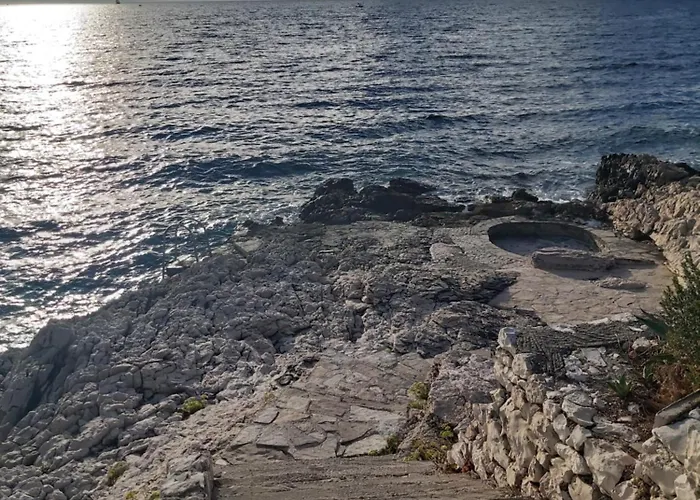 Little Seafront House Primosten